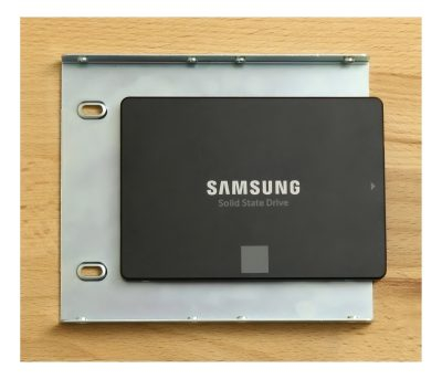 Kit De Montaje Para Ssd 2.5 A 3.5 | Kingston | Aluminio