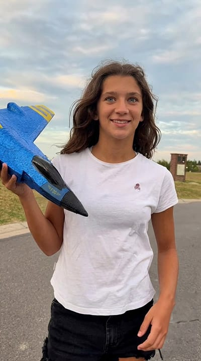 Avión Drone Rc Led 300m Jet Control Luces 2.4g Potente